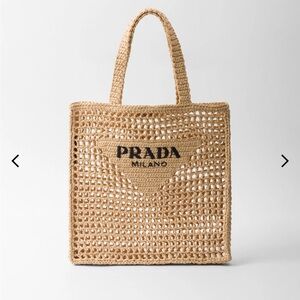 Meet your Posher, Shelly